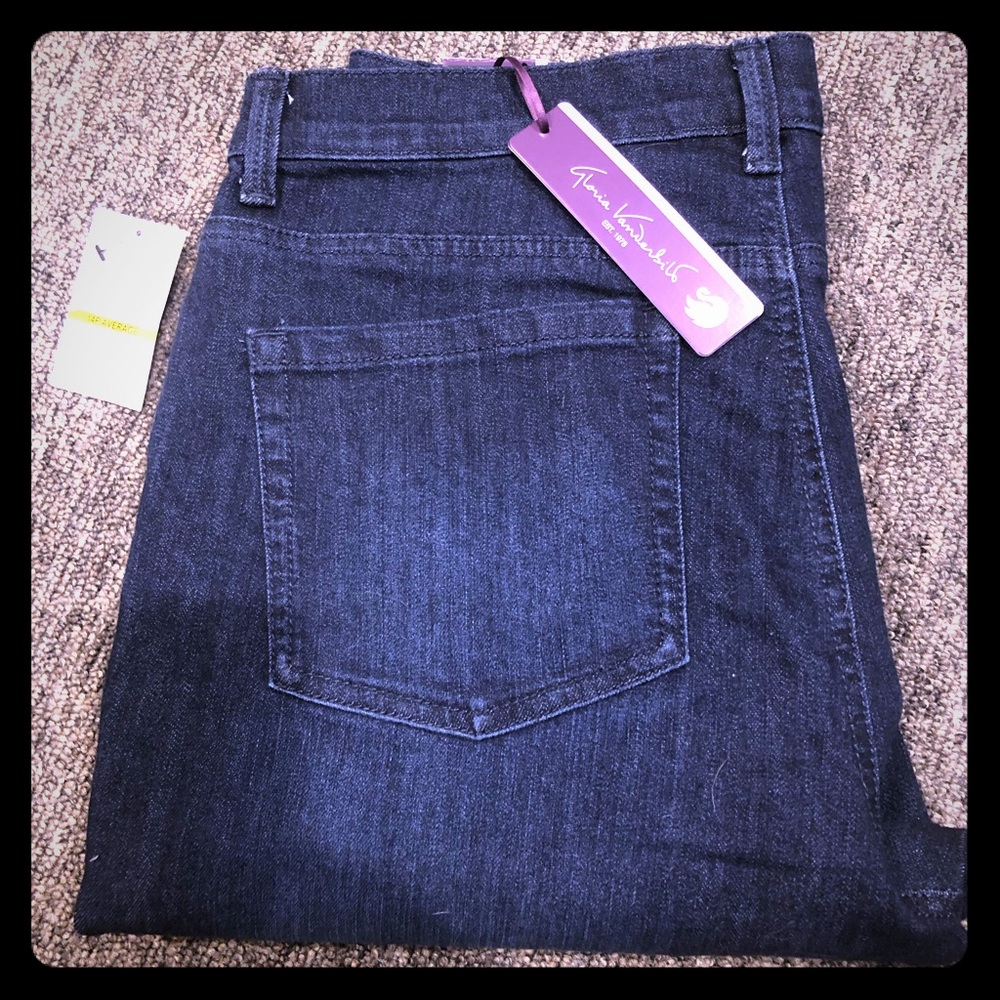 🤩NWT Gloria Vanderbilt Amanda Wash Jean14p